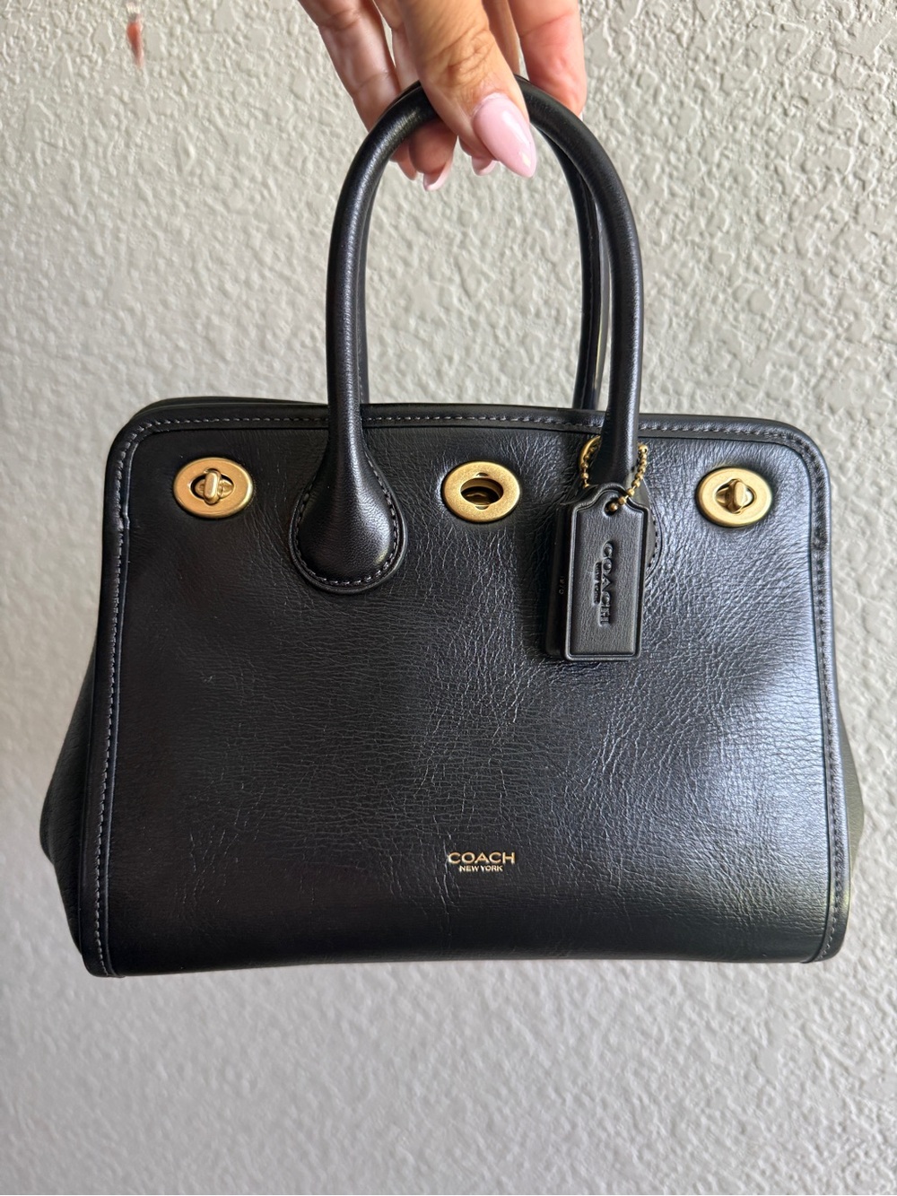 Coach Turnlock 22 (runway bag)